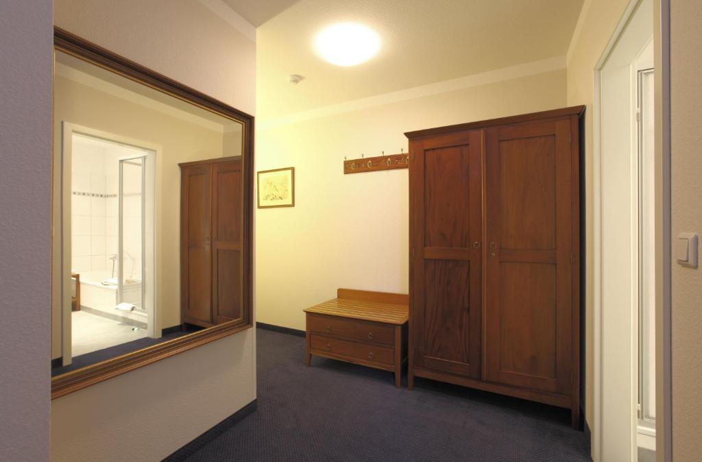 Hotel Badehaus Goor Путбус Номер фото