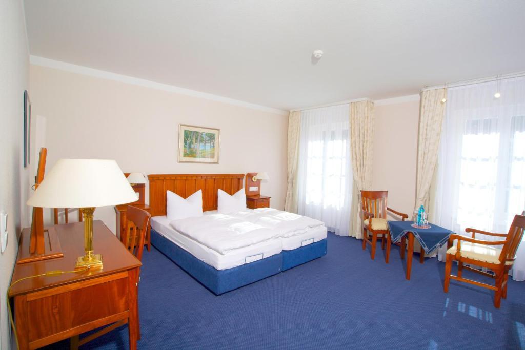 Hotel Badehaus Goor Путбус Номер фото
